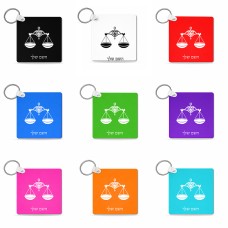 מחזיק מפתחות בצורת ריבוע בעיצוב אישי עם השם שלך בעיצוב מזלות - מאזניים גודל המחזיק 5 × 5 ס"מ