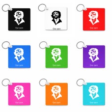 מחזיק מפתחות בצורת ריבוע בעיצוב אישי עם השם שלך בעיצוב צ'ה גווארה גודל המחזיק 5 × 5 ס"מ