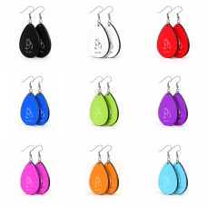 זוג עגילים בצורת טיפה בעיצוב אישי עם השם שלך בעיצוב חתול גודל העגילים 2.5 × 3.8 ס"מ