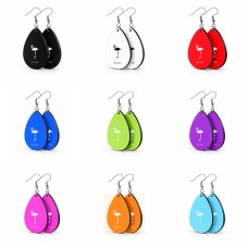 זוג עגילים בצורת טיפה בעיצוב אישי עם השם שלך בעיצוב אנפה גודל העגילים 2.5 × 3.8 ס"מ