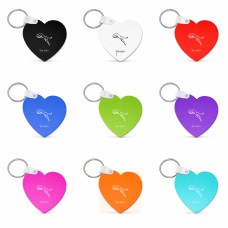 מחזיק מפתחות בצורת לב בעיצוב אישי עם השם שלך בעיצוב פומה גודל המחזיק 5 × 5 ס"מ