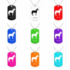 שרשרת דיסקיט מאלומיניום בעיצוב אישי עם השם שלך בעיצוב סוס גודל הדיסקיט 2.9 × 5 ס"מ