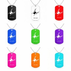 שרשרת דיסקיט מאלומיניום בעיצוב אישי עם השם שלך בעיצוב עכביש גודל הדיסקיט 2.9 × 5 ס"מ