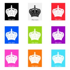 שלט אלומיניום גדול לחדר בעיצוב אישי עם השם שלך בעיצוב כתר מלכותי גודל השלט 20 × 25 ס"מ.