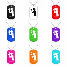 שרשרת דיסקיט מאלומיניום בעיצוב אישי עם השם שלך בעיצוב צלמת - אישה גודל הדיסקיט 2.9 × 5 ס"מ