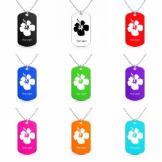 שרשרת דיסקיט מאלומיניום בעיצוב אישי עם השם שלך בעיצוב פרח היביסקוס גודל הדיסקיט 2.9 × 5 ס"מ