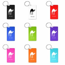 מחזיק מפתחות בצורת מלבן בעיצוב אישי עם השם שלך בעיצוב גמל גודל המחזיק 6 × 4 ס"מ