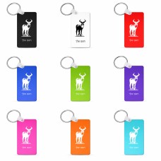 מחזיק מפתחות בצורת מלבן בעיצוב אישי עם השם שלך בעיצוב צבי גודל המחזיק 6 × 4 ס"מ