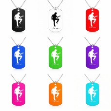 שרשרת דיסקיט מאלומיניום בעיצוב אישי עם השם שלך בעיצוב רקדן גודל הדיסקיט 2.9 × 5 ס"מ