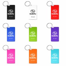 מחזיק מפתחות בצורת מלבן בעיצוב אישי עם השם שלך בעיצוב סובארו גודל המחזיק 6 × 4 ס"מ