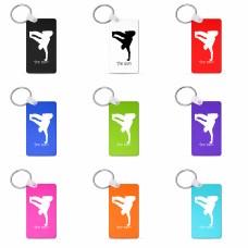 מחזיק מפתחות בצורת מלבן בעיצוב אישי עם השם שלך בעיצוב ברייקדאנס גודל המחזיק 6 × 4 ס"מ