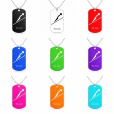 שרשרת דיסקיט מאלומיניום בעיצוב אישי עם השם שלך בעיצוב קפיצת סקי אולימפית גודל הדיסקיט 2.9 × 5 ס"מ