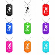 שרשרת דיסקיט מאלומיניום בעיצוב אישי עם השם שלך בעיצוב ילד סקייטבורד גודל הדיסקיט 2.9 × 5 ס"מ