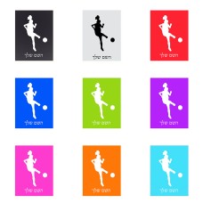 שלט אלומיניום קטן לחדר בעיצוב אישי עם השם שלך בעיצוב שחקנית כדורגל - אישה גודל השלט 15 × 20 ס"מ.