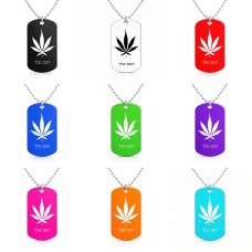 שרשרת דיסקיט מאלומיניום בעיצוב אישי עם השם שלך בעיצוב עלה מריחואנה - גראס גודל הדיסקיט 2.9 × 5 ס"מ