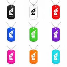 שרשרת דיסקיט מאלומיניום בעיצוב אישי עם השם שלך בעיצוב מיקרוסקופ גודל הדיסקיט 2.9 × 5 ס"מ