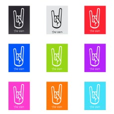 שלט אלומיניום קטן לחדר בעיצוב אישי עם השם שלך בעיצוב יד סלע גודל השלט 15 × 20 ס"מ.