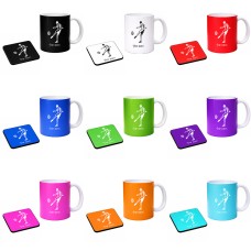 ספל תה \ קפה + תחתית מרובעת בעיצוב אישי עם השם שלך בעיצוב שחקן כדורגל גודל הספל 325 מ"ל גודל התחתית 9 × 9 ס"מ