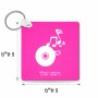 מחזיק מפתחות בצורת ריבוע בעיצוב אישי עם השם שלך בעיצוב תקליטור - אזור מוזיקה גודל המחזיק 5 × 5 ס"מ