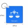 מחזיק מפתחות בצורת ריבוע בעיצוב אישי עם השם שלך בעיצוב מזלות - מאזניים גודל המחזיק 5 × 5 ס"מ