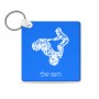 מחזיק מפתחות בצורת ריבוע בעיצוב אישי עם השם שלך בעיצוב רוכב טרקטורונים גודל המחזיק 5 × 5 ס"מ