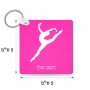 מחזיק מפתחות בצורת ריבוע בעיצוב אישי עם השם שלך בעיצוב בלט גודל המחזיק 5 × 5 ס"מ