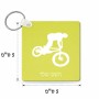 מחזיק מפתחות בצורת ריבוע בעיצוב אישי עם השם שלך בעיצוב רוכב אופניים גודל המחזיק 5 × 5 ס"מ