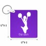 מחזיק מפתחות בצורת ריבוע בעיצוב אישי עם השם שלך בעיצוב מעודדת גודל המחזיק 5 × 5 ס"מ