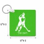 מחזיק מפתחות בצורת ריבוע בעיצוב אישי עם השם שלך בעיצוב שחקן הוקי גודל המחזיק 5 × 5 ס"מ