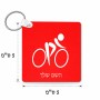 מחזיק מפתחות בצורת ריבוע בעיצוב אישי עם השם שלך בעיצוב אופניים אולימפיים גודל המחזיק 5 × 5 ס"מ
