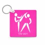 מחזיק מפתחות בצורת ריבוע בעיצוב אישי עם השם שלך בעיצוב לוחמים אולימפיים גודל המחזיק 5 × 5 ס"מ