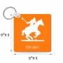 מחזיק מפתחות בצורת ריבוע בעיצוב אישי עם השם שלך בעיצוב שחקן פולו - סוס גודל המחזיק 5 × 5 ס"מ