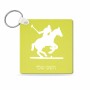 מחזיק מפתחות בצורת ריבוע בעיצוב אישי עם השם שלך בעיצוב שחקן פולו - סוס גודל המחזיק 5 × 5 ס"מ