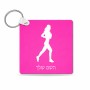 מחזיק מפתחות בצורת ריבוע בעיצוב אישי עם השם שלך בעיצוב רץ רץ אישה גודל המחזיק 5 × 5 ס"מ