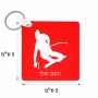 מחזיק מפתחות בצורת ריבוע בעיצוב אישי עם השם שלך בעיצוב סקי גודל המחזיק 5 × 5 ס"מ