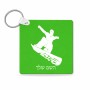 מחזיק מפתחות בצורת ריבוע בעיצוב אישי עם השם שלך בעיצוב סנובורדיסט גודל המחזיק 5 × 5 ס"מ