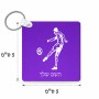 מחזיק מפתחות בצורת ריבוע בעיצוב אישי עם השם שלך בעיצוב שחקן כדורגל גודל המחזיק 5 × 5 ס"מ