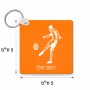 מחזיק מפתחות בצורת ריבוע בעיצוב אישי עם השם שלך בעיצוב שחקן כדורגל גודל המחזיק 5 × 5 ס"מ