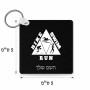 מחזיק מפתחות בצורת ריבוע בעיצוב אישי עם השם שלך בעיצוב טריאתלון גודל המחזיק 5 × 5 ס"מ