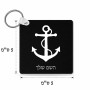 מחזיק מפתחות בצורת ריבוע בעיצוב אישי עם השם שלך בעיצוב לעגן גודל המחזיק 5 × 5 ס"מ