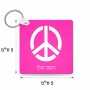מחזיק מפתחות בצורת ריבוע בעיצוב אישי עם השם שלך בעיצוב סמל השלום גודל המחזיק 5 × 5 ס"מ