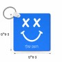 מחזיק מפתחות בצורת ריבוע בעיצוב אישי עם השם שלך בעיצוב סמיילי גודל המחזיק 5 × 5 ס"מ