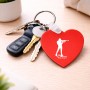 מחזיק מפתחות בצורת לב בעיצוב אישי עם השם שלך בעיצוב ביאתלון גודל המחזיק 5 × 5 ס"מ