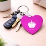 מחזיק מפתחות בצורת לב בעיצוב אישי עם השם שלך בעיצוב כתר מלכותי גודל המחזיק 5 × 5 ס"מ