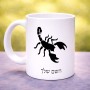 ספל תה \ קפה בעיצוב אישי עם השם שלך בעיצוב עקרב גודל הספל 325 מ"ל