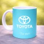 ספל תה \ קפה בעיצוב אישי עם השם שלך בעיצוב טויוטה גודל הספל 325 מ"ל