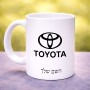 ספל תה \ קפה בעיצוב אישי עם השם שלך בעיצוב טויוטה גודל הספל 325 מ"ל