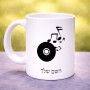 ספל תה \ קפה בעיצוב אישי עם השם שלך בעיצוב תקליטור - אזור מוזיקה גודל הספל 325 מ"ל