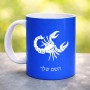 ספל תה \ קפה בעיצוב אישי עם השם שלך בעיצוב מזלות - עקרב גודל הספל 325 מ"ל