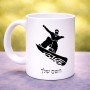 ספל תה \ קפה בעיצוב אישי עם השם שלך בעיצוב סנובורדיסט גודל הספל 325 מ"ל